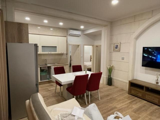 Villa Luce Mit Pool Makarska Ngoại thất bức ảnh