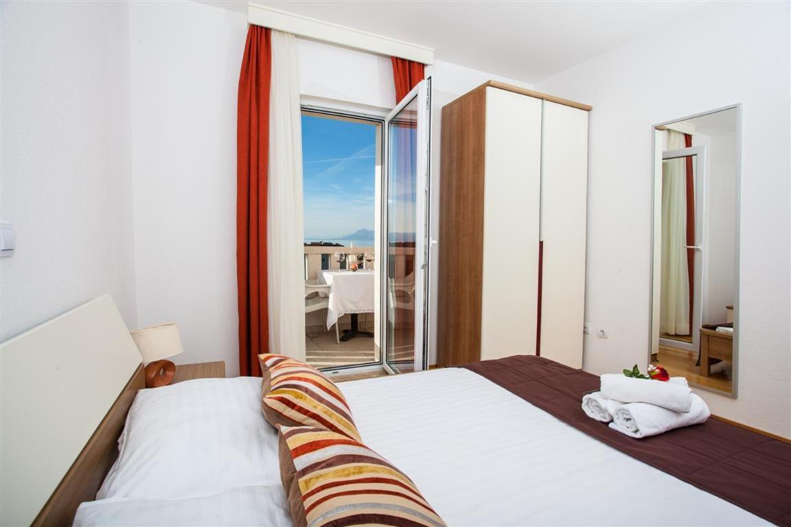Villa Luce Mit Pool Makarska Ngoại thất bức ảnh