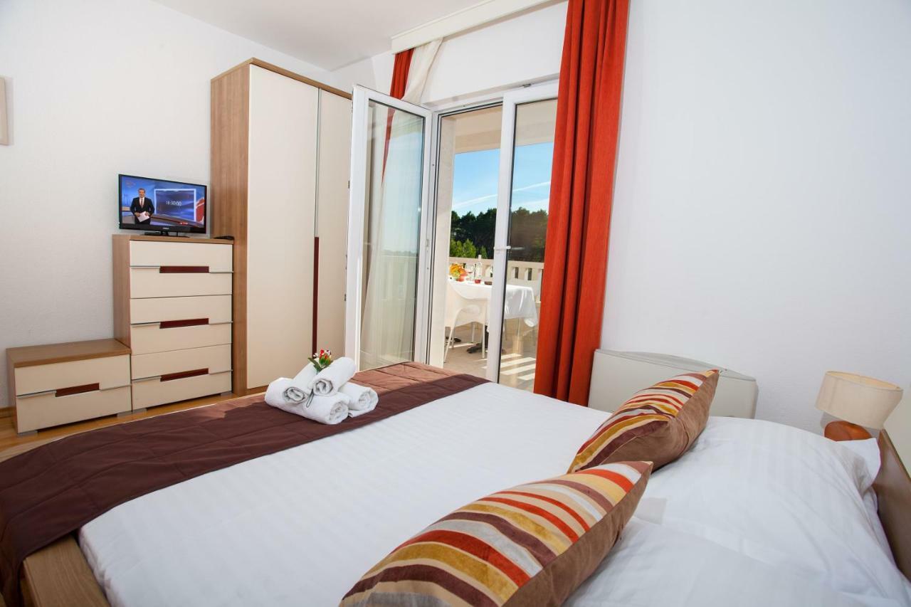 Villa Luce Mit Pool Makarska Ngoại thất bức ảnh