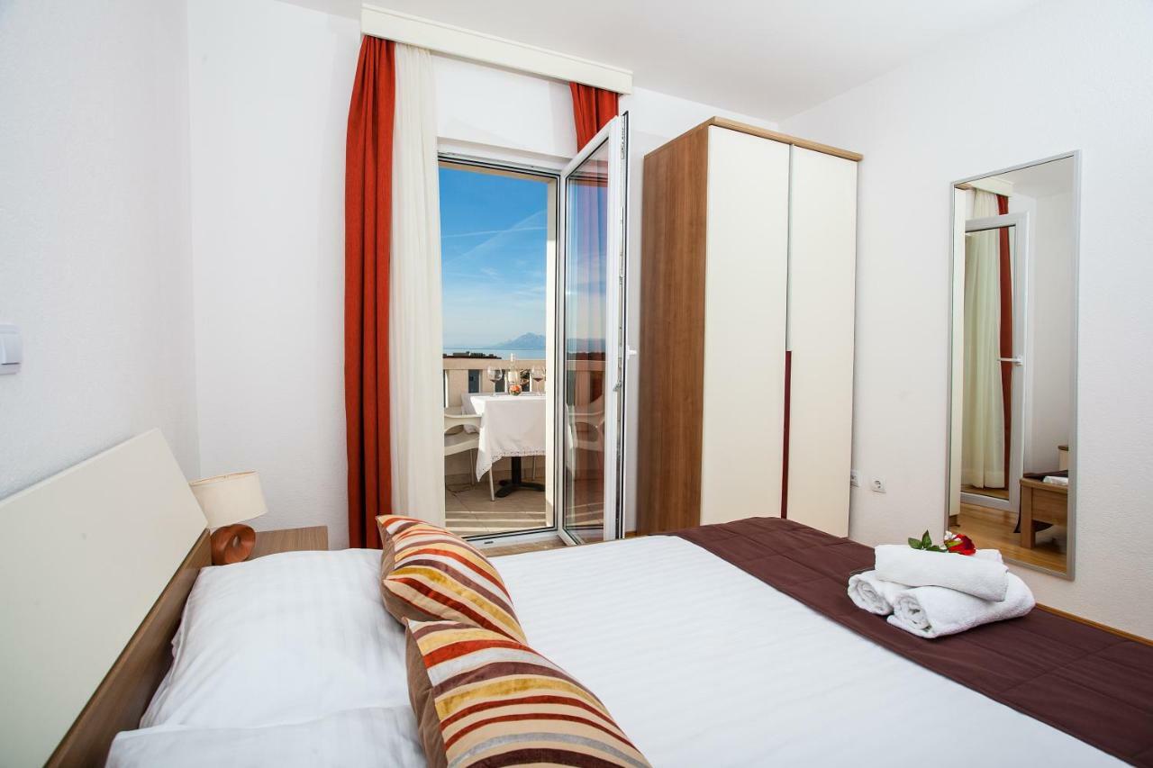 Villa Luce Mit Pool Makarska Ngoại thất bức ảnh